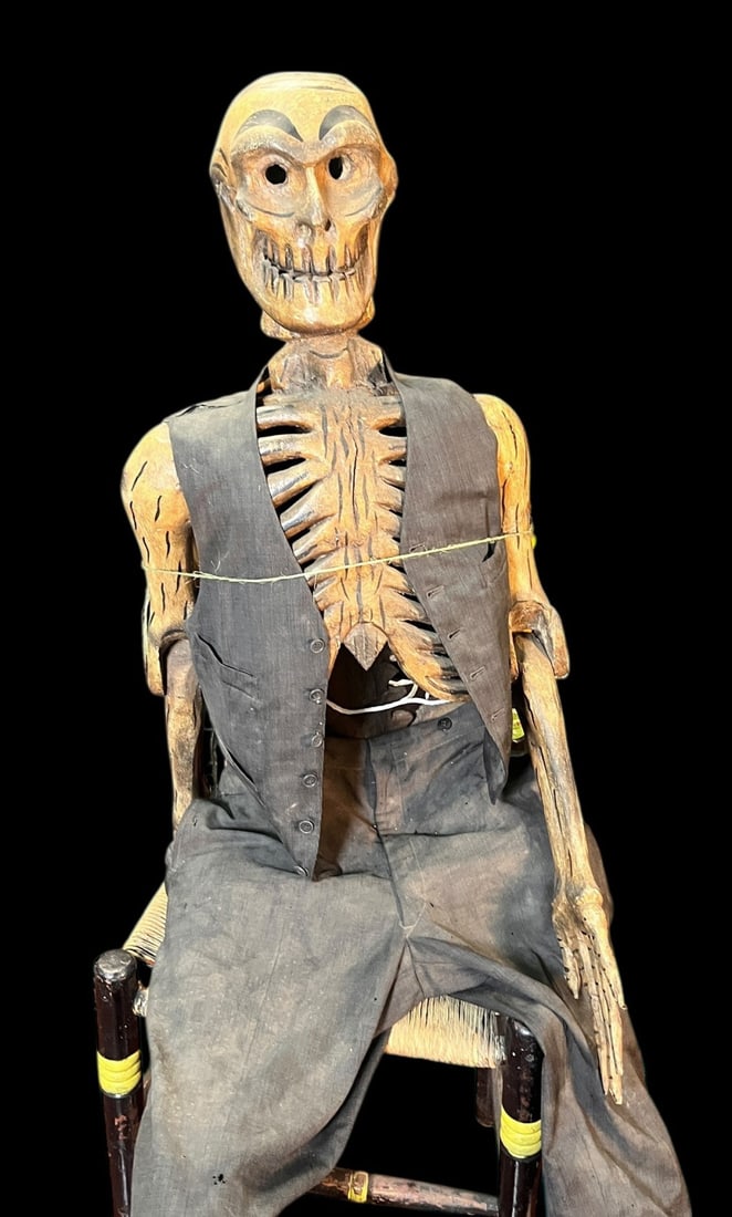 SEATED SKELETON ART - 2