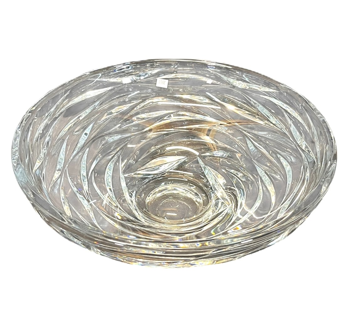 TIFFANY AND CO. CRYSTAL BOWL (1 of 4)