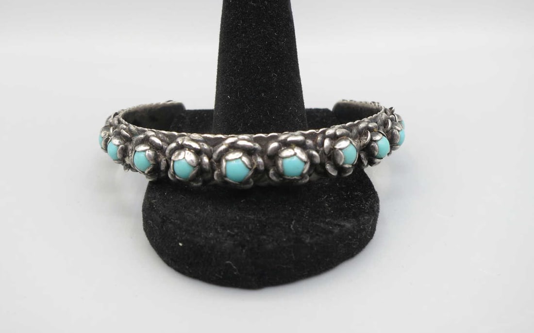 STERLING SILVER TURQUOISE CUFF BRACELET (1 of 3)