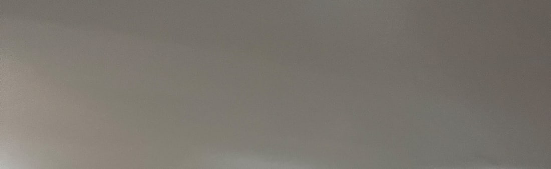 CONTEMPORARY GRAY CHEST WITH BRASS PULLS - 3