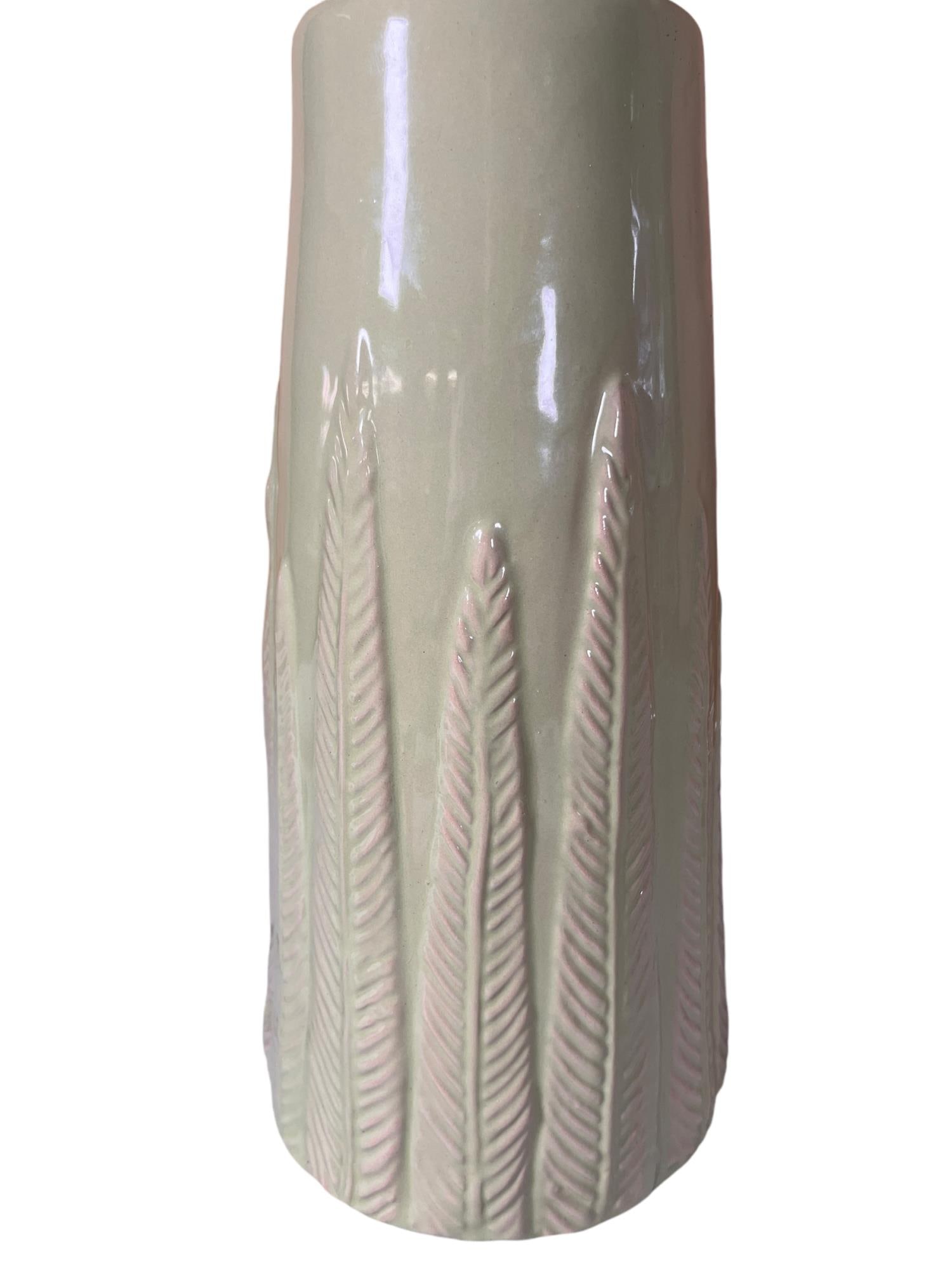 CELEDON GREEN CERAMIC TABLE LAMP - 3