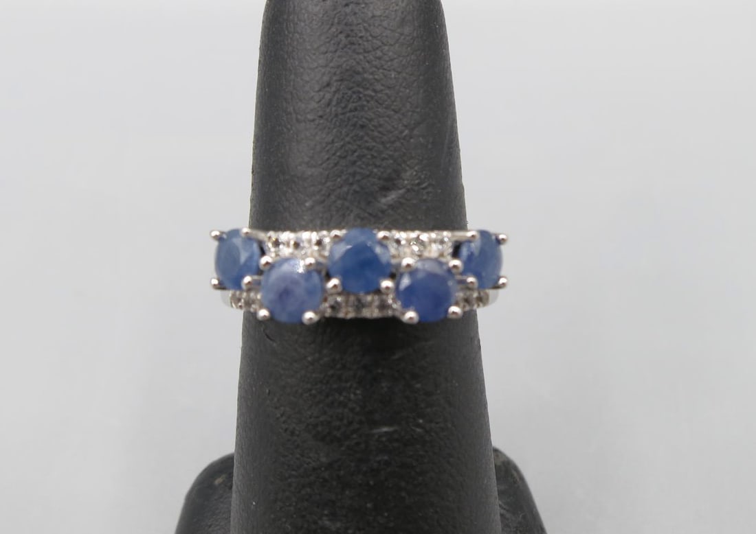 BLUE QUARTZ & WHITE TOPAZ STERLING SIZE SEVEN RING (1 of 3)