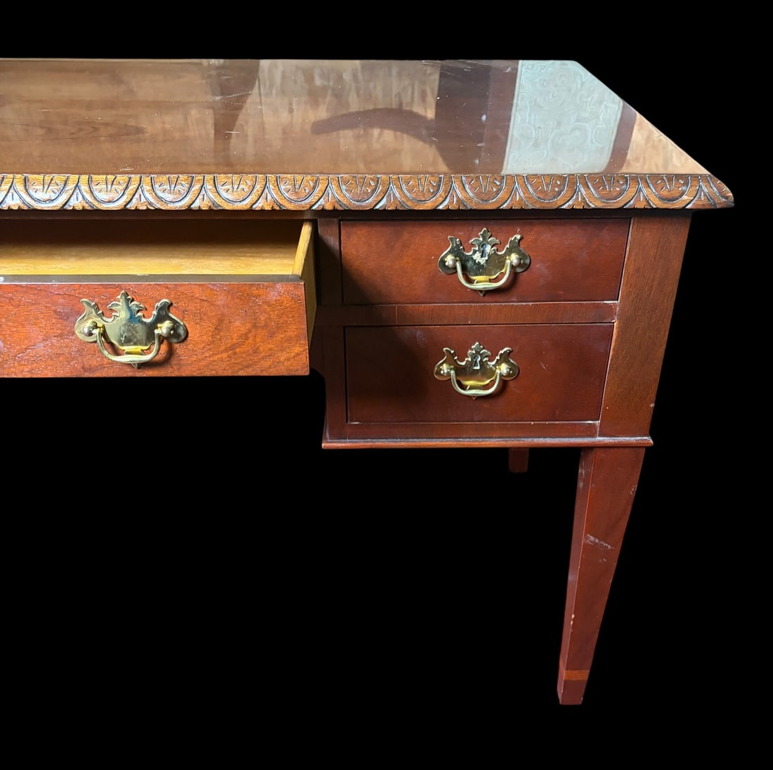 CHIPPENDALE STYLE FIVE DRAWER DESK - 4
