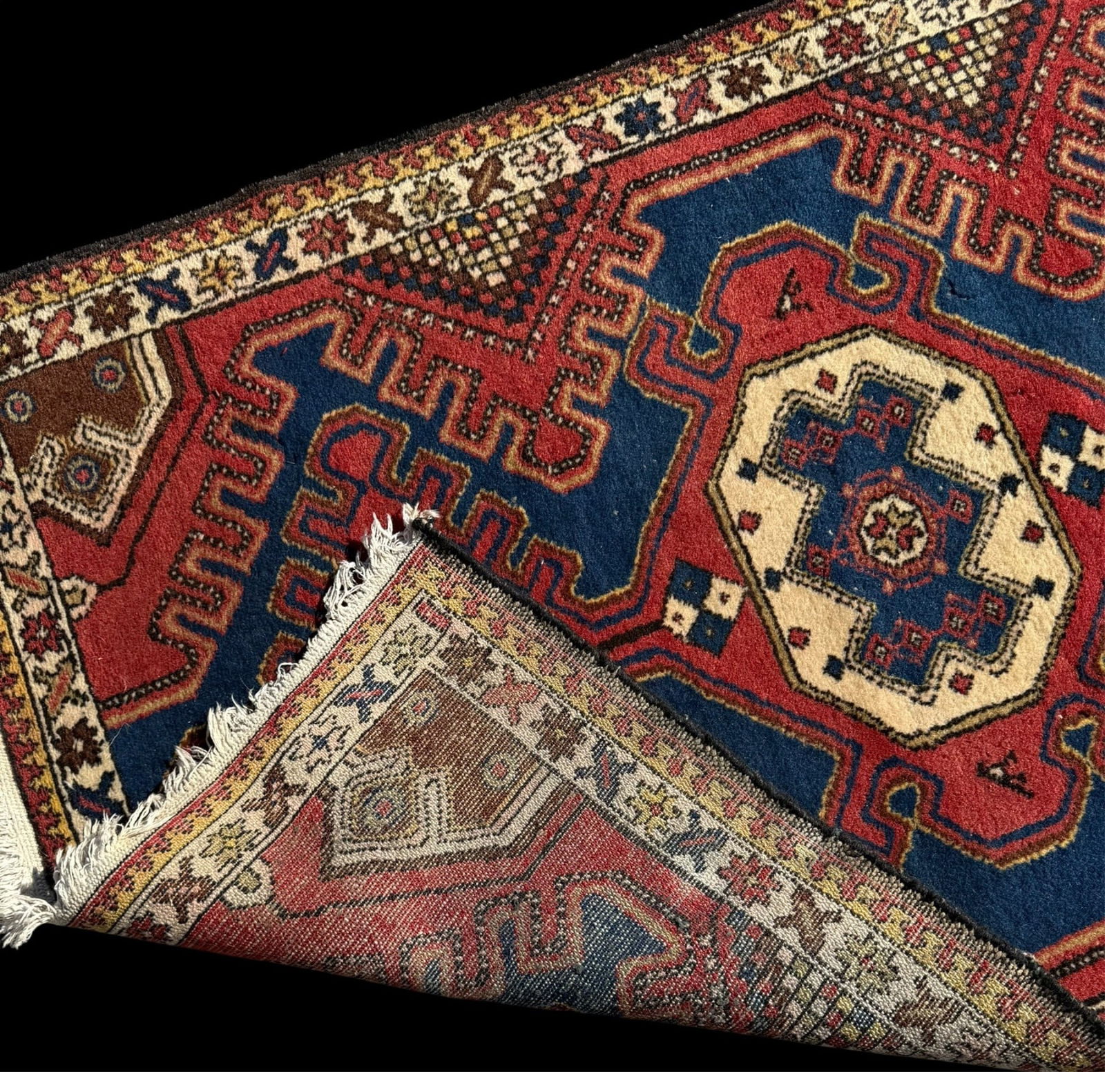 ANTIQUE TRIBAL CARPET: ANTIQUE TRIBAL CARPET Height: 5 in. by Width: 3