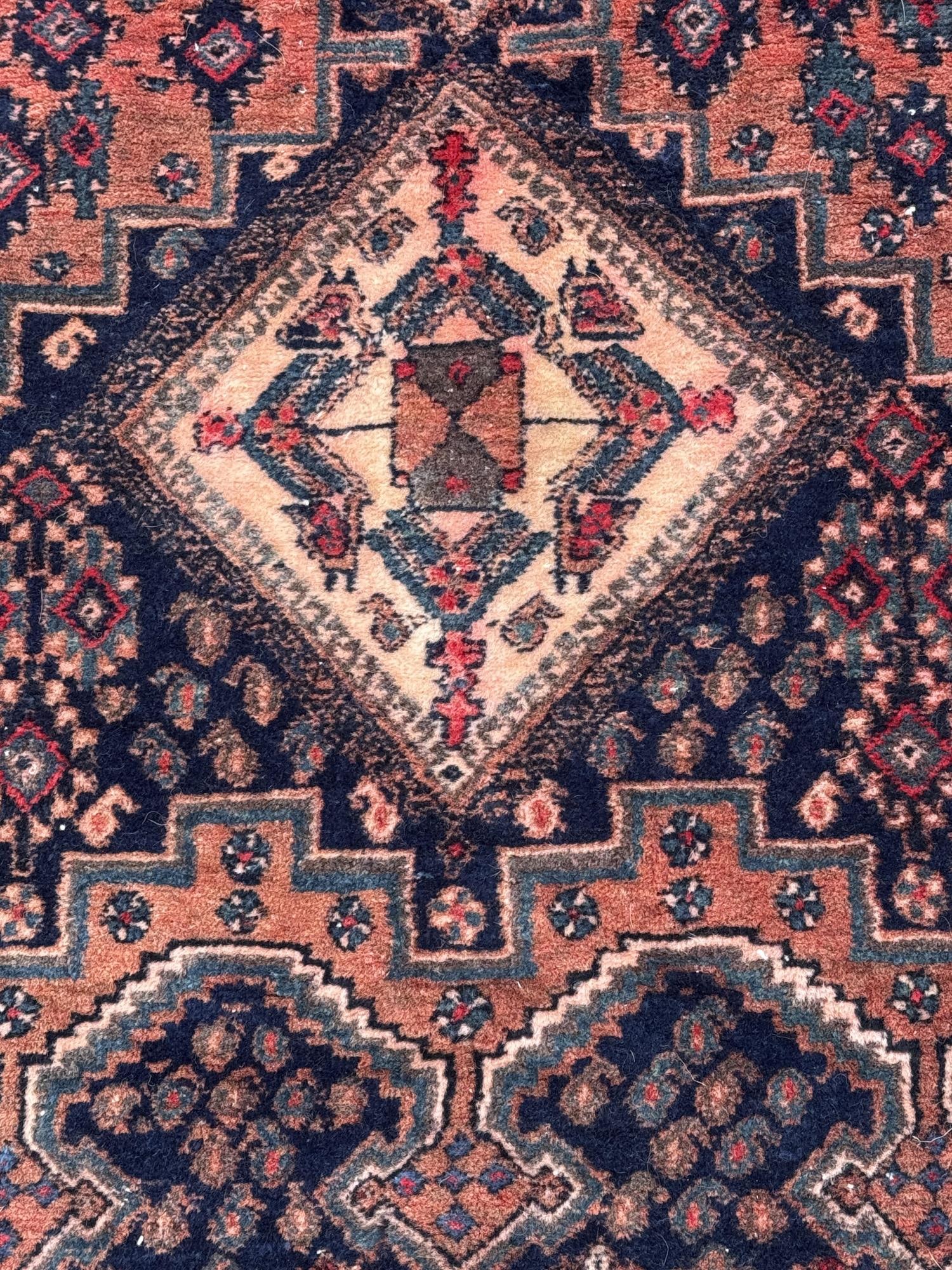 HAND KNOTTED PERSIAN CARPET - 4