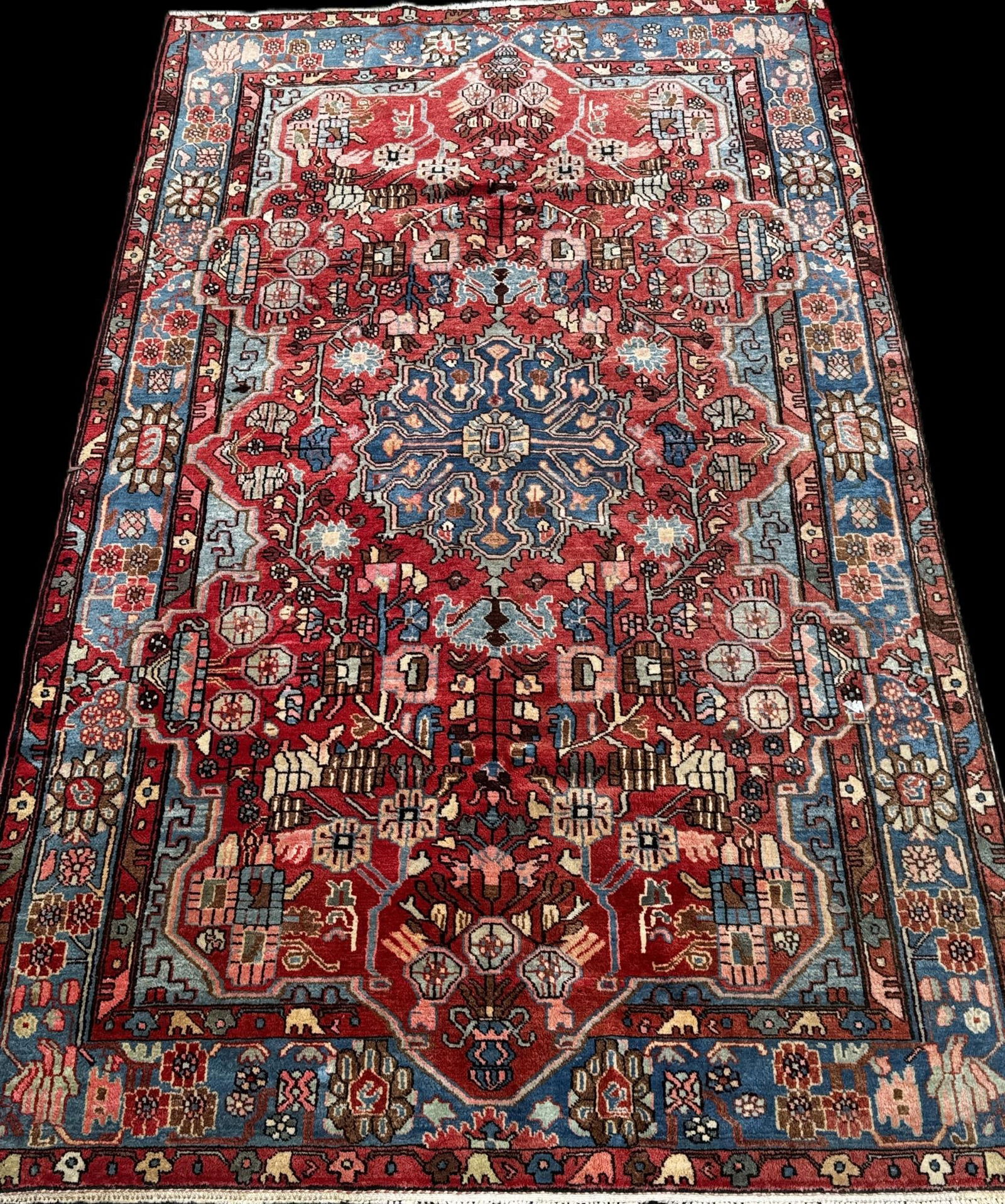 HAND KNOTTED PERSIAN TOSIRKAN RUG: HAND KNOTTED PERSIAN TOSIRKAN RUG. Height: 105 in. by Width: 64 in.