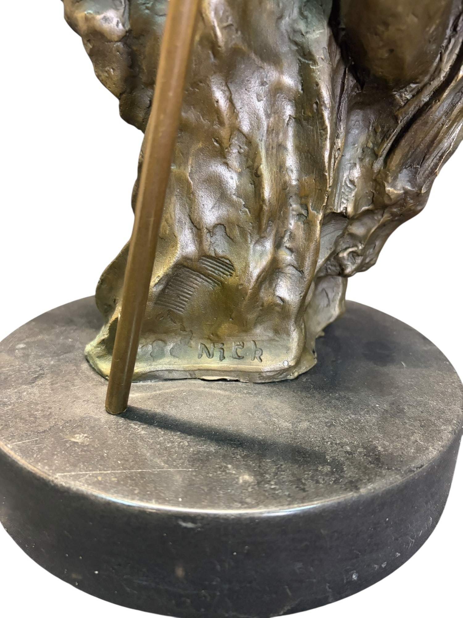 NATIVE AMERICAN WARRIOR BRONZE SIGNED BY NICK - 5