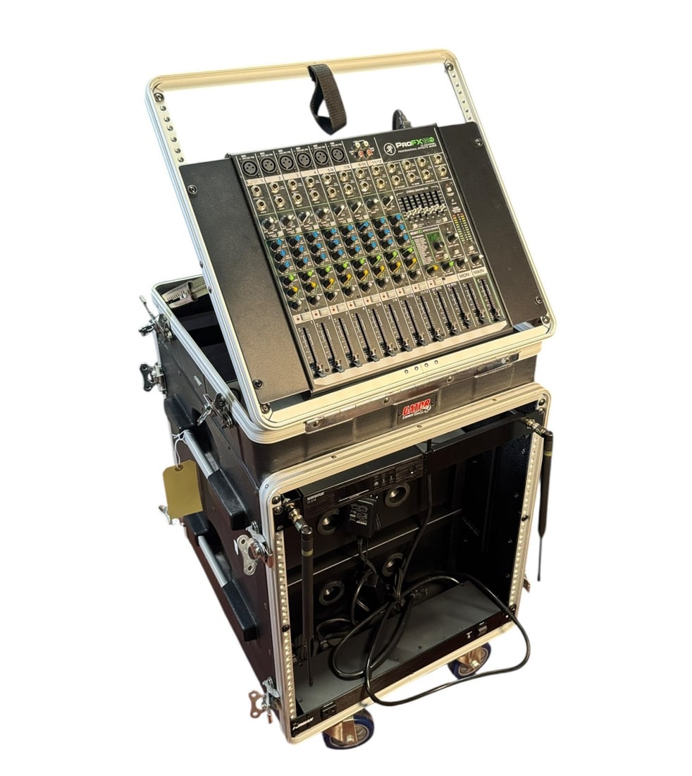 MIXING BOARD , CASE, SCHURE WIRELESS MIC (1 of 10)