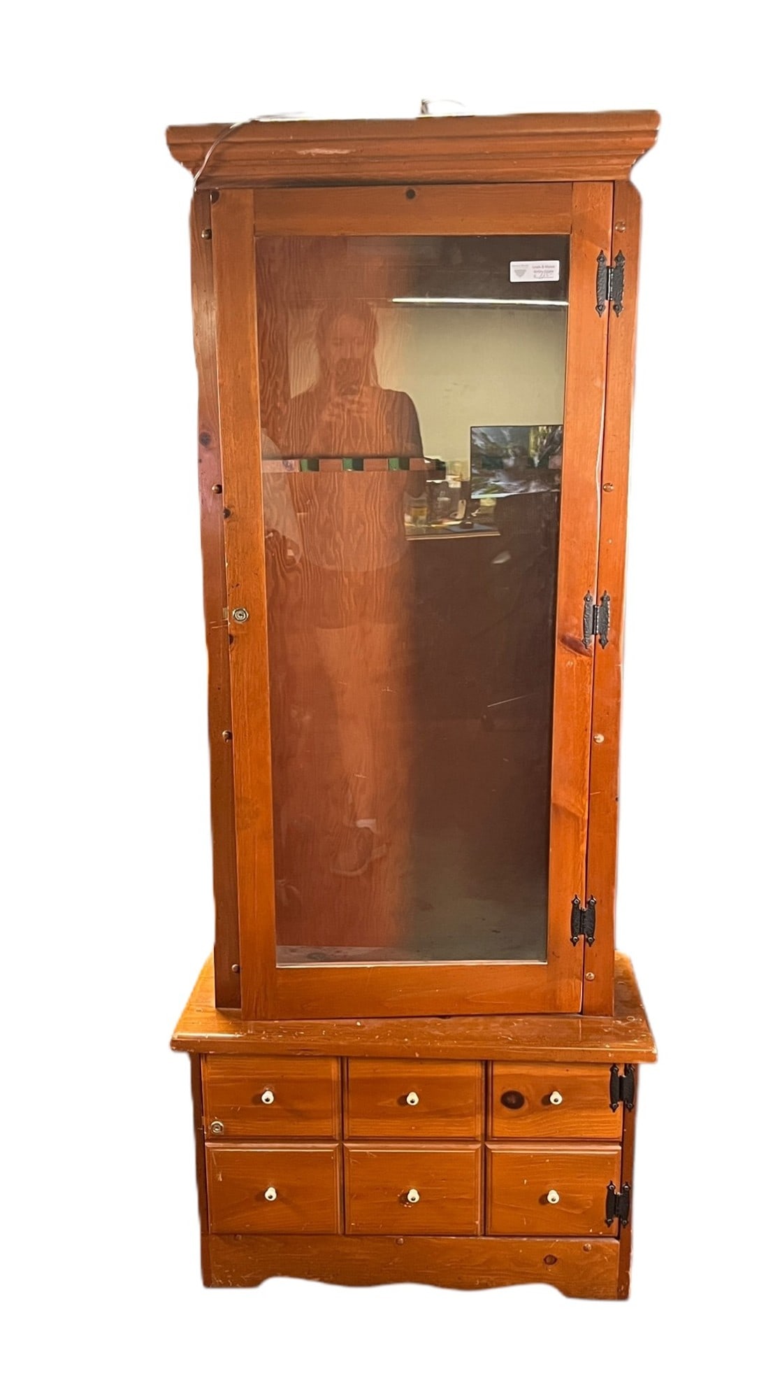 RIFLE DISPLAY CABINET - 2