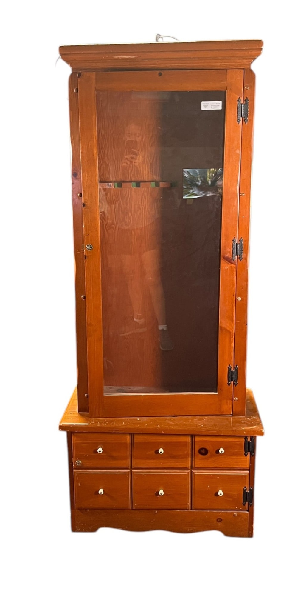 RIFLE DISPLAY CABINET - 3