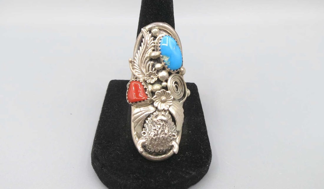 STERLING SILVER TURQUOISE & CORAL RING: STERLING SILVER TURQUOISE & CORAL RING. SIZE 8.