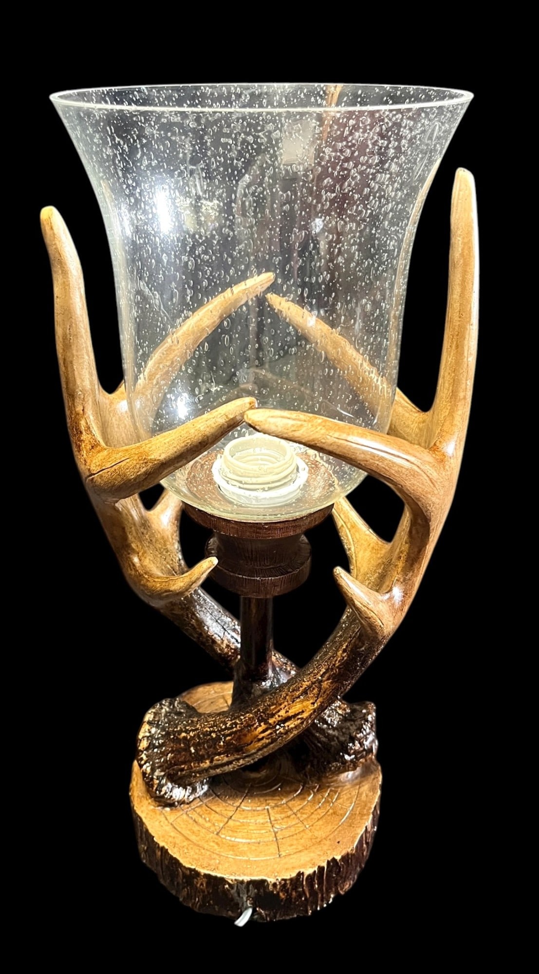 ANTLER LODGE UPLIGHT TABLE LAMP: ANTLER LODGE UPLIGHT TABLE LAMP Height: 21 in. by Width: 14 in. by Depth: 14 in.