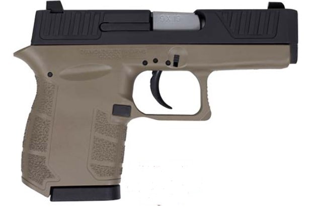 DIAMOND BACK DB9 SEMI AUTO 9MM LUGER DOUBLE ACTION: DIAMOND BACK DB9 SEMI AUTO 9MM LUGER DOUBLE ACTION PISTOL NEW IN BOX SERIAL # YP8338 (L885)