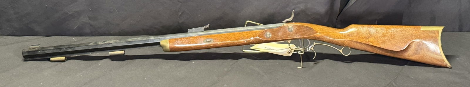 BLACK POWDER 50 C CONNECTICUT VALLEY ARM INC: BLACK POWDER 50 CAL CONNECTICUT VALLEY ARM INC MADE IN SPAIN SERIAL NUMBER 063364