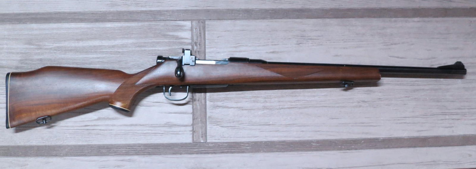 JAPANESE ARISAKA TYPE 99 SPORTER BOLT ACTION 7.7 (1 of 4)