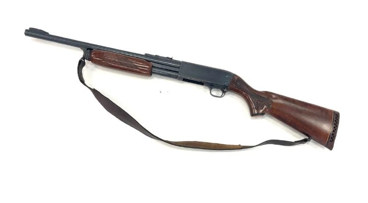 Ithaca 37 Featherlight DeerSlayer 12 Ga Pump - 2