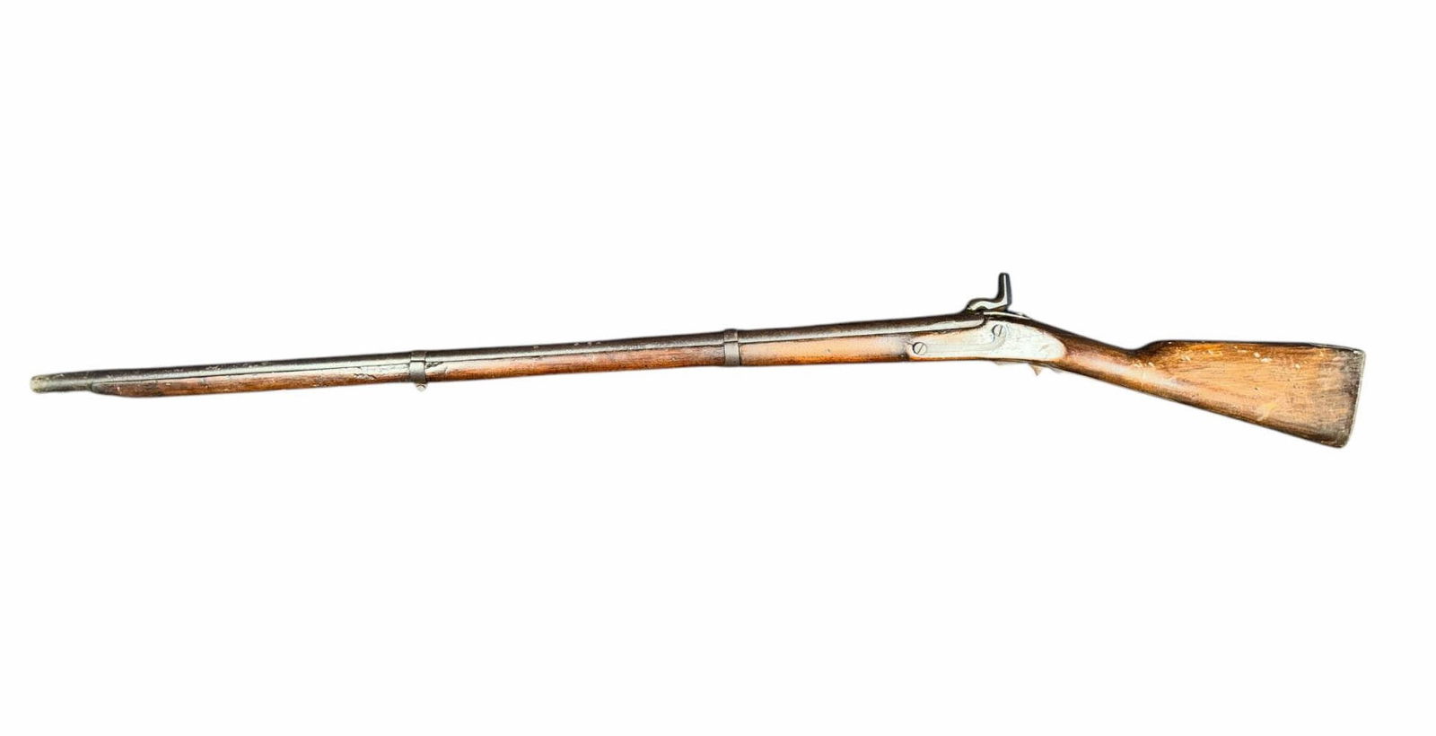 1832 US POMEROY MODEL 1816 .69 PERCUSSION RIFLE: 1832 US Lemuel Pomeroy Model 1816 .69 caliber percussion conversion rifle. Lock plate stamped 1832 / US and Eagle / L. Pomeroy. Wood stock. Faint inspector stamped on left side above trigger.