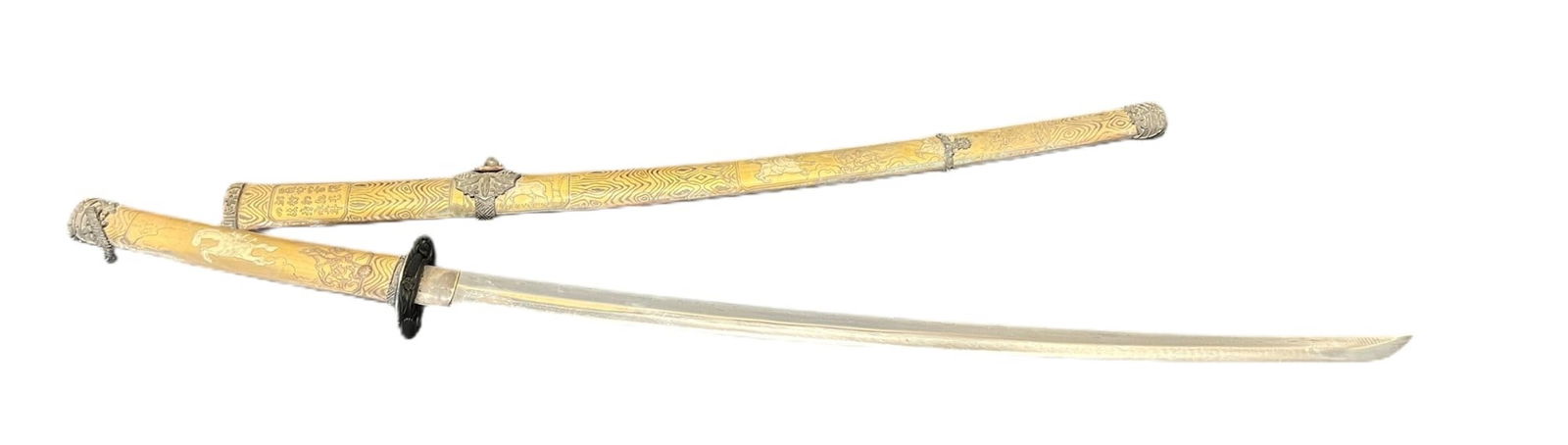 SAMRURAI SWORD: SAMRURAI SWORD. Height: 39 in. by Width: 3 in.