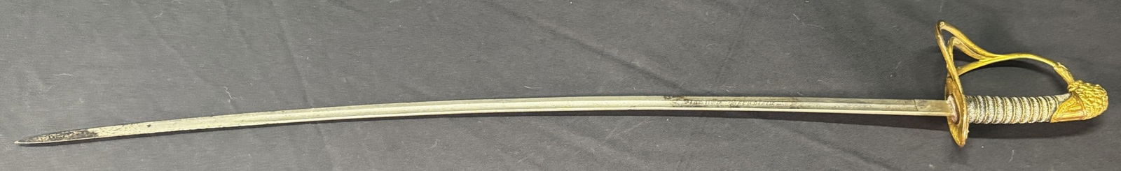 ANTIQUE US NAVAL SWORD: ANTIQUE US NAVAL SWORD in. by Width: 38