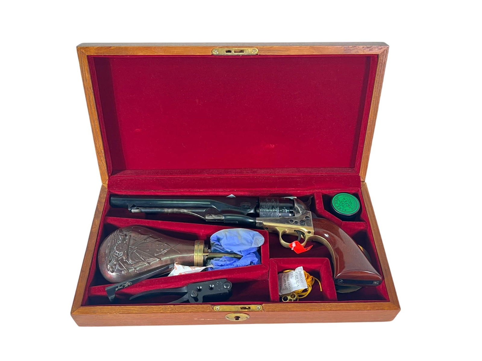 TEXAS SESQUICENTENNIAL COMMEMORATIVE 44 REVOLVER: TEXAS SESQUICENTENNIAL COMMEMORATIVE 44 ARMY 1860 BLACK POWDER REVOLVER IN PRESENTATION CASE WITH ACCESSORIES.