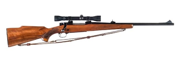 WINCHESTER 70 .30-06 SPRING BOLT ACTION RIFLE (1 of 4)