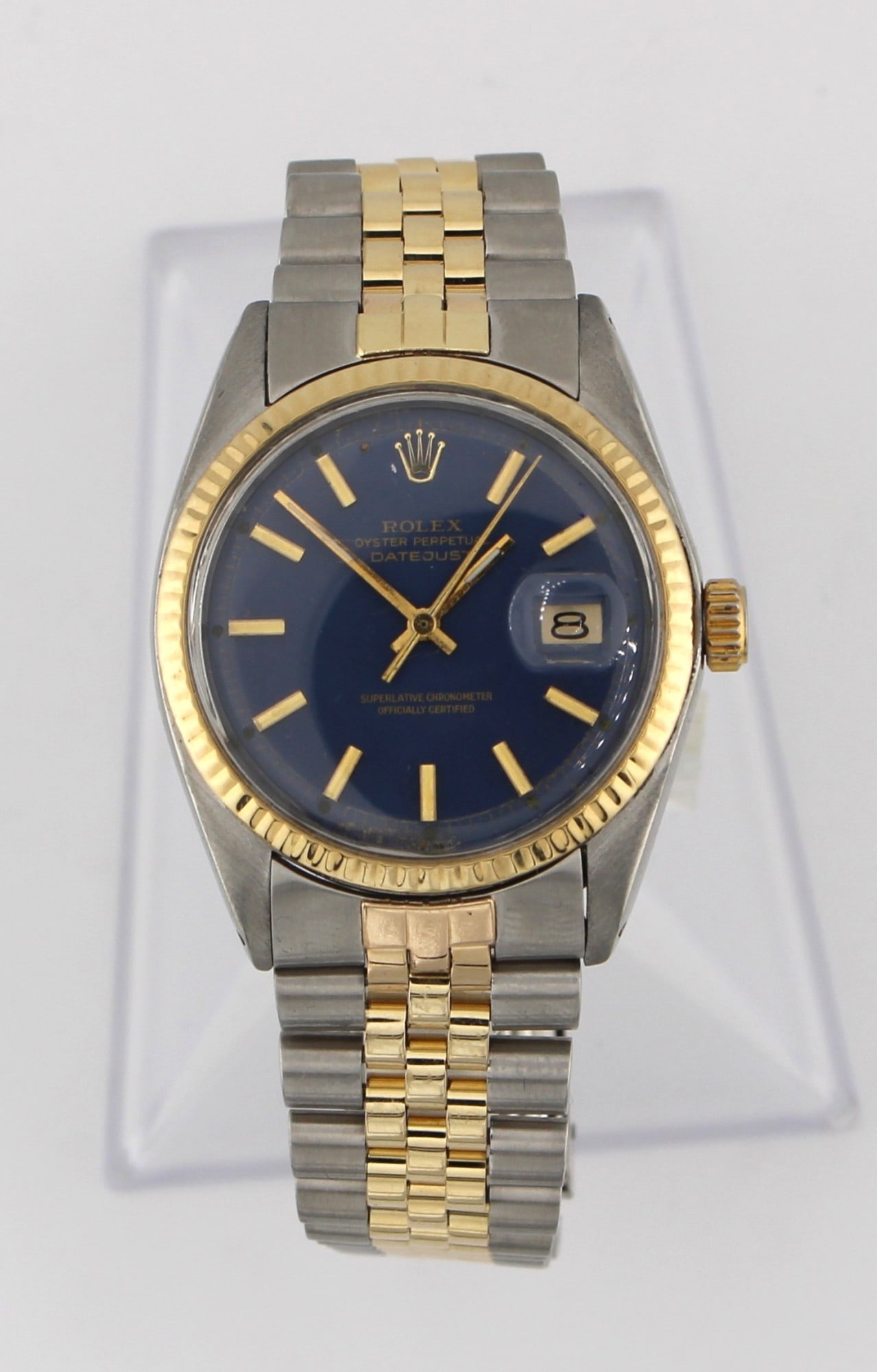 ROLEX DATEJUST 36MM BLUE DIAL STAINLESS & 14KT YG: ROLEX DATEJUST 36MM BLUE DIAL STAINLESS & 14KT YELLOW GOLD WATCH.