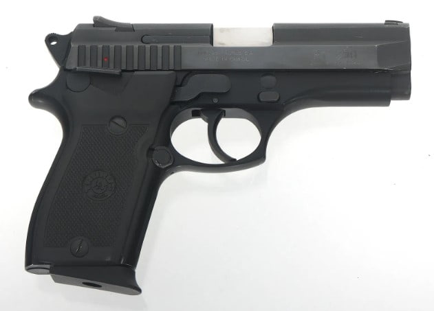 TAURUS MODEL PT 909 9mm CALIBER SEMI AUTO PISTOL: Taurus Model PT 909 9x19mm caliber semi automatic pistol. Import stamped Taurus. Blued finish. Fixed sights. Checkered composite grips. Two magazines. Caliber / Gauge 9x19mm Barrel Length: 3.50" Seria