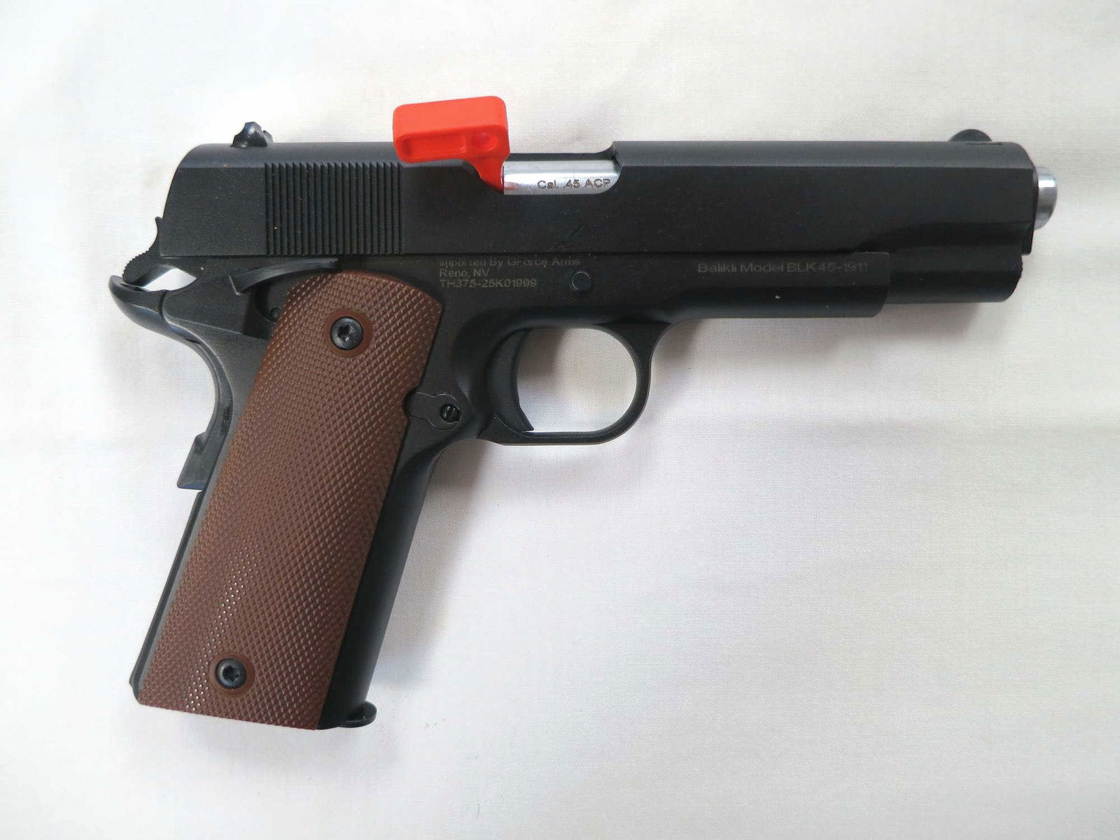 GForce 1911 A1 US ARMY 45ACP 5" Barrel: GForce 1911 A1 US ARMY 45ACP 5" Barrel 1 - 7 Round Magazine, Black Nitride Frame and Slide, Ambi Thumb Safety, Extended Grip Safety, Brown Grips. New in case. Serial #TH375-25K02999. (L 916)