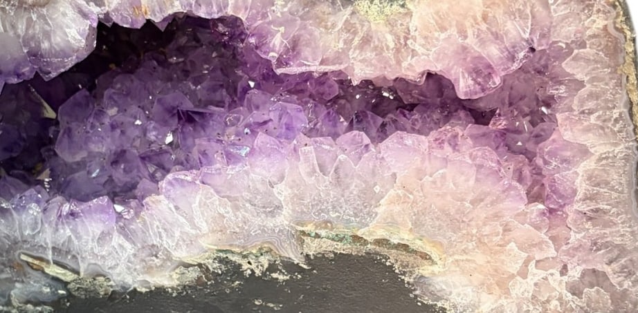AMETHYST GEODE - 2