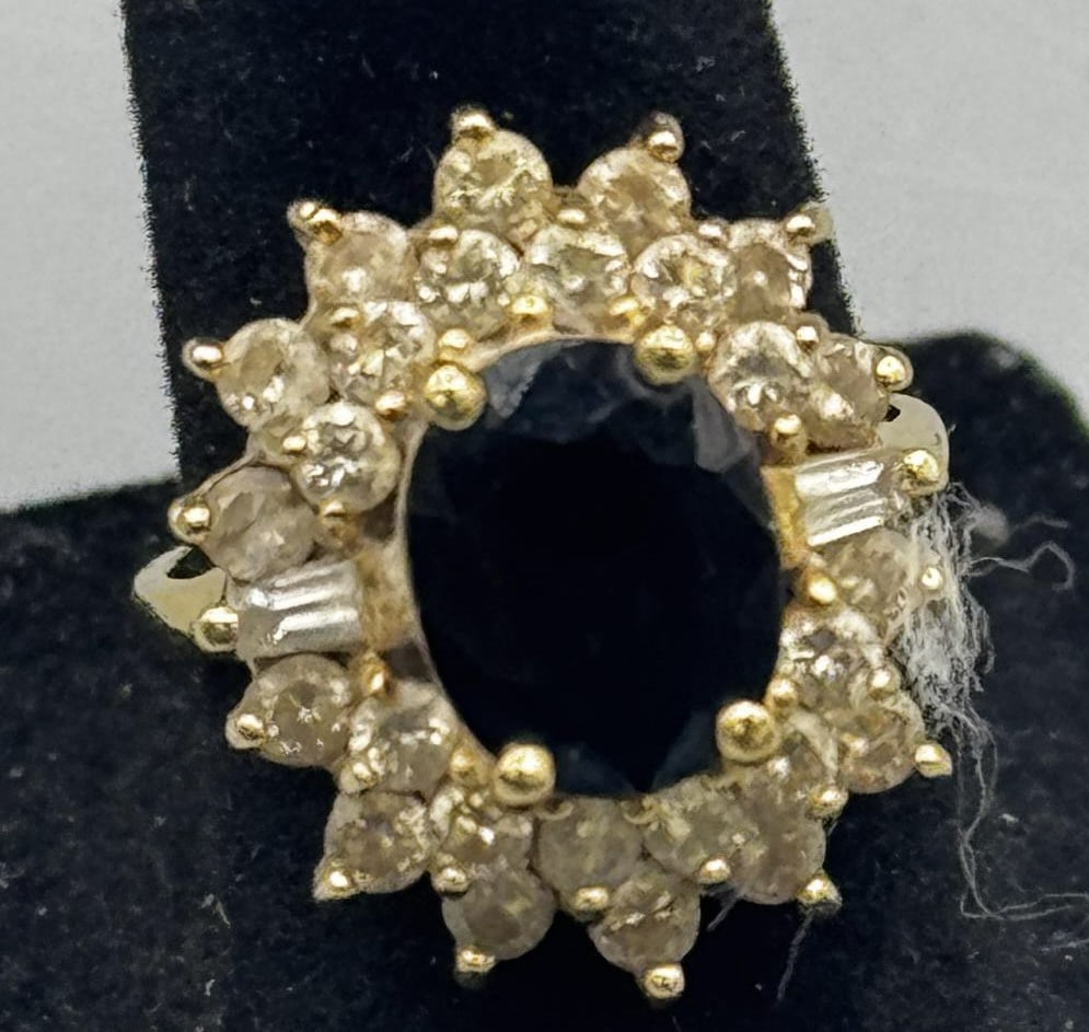 14KT GOLD SAPPHIRE & DIAMOND RING (1 of 3)
