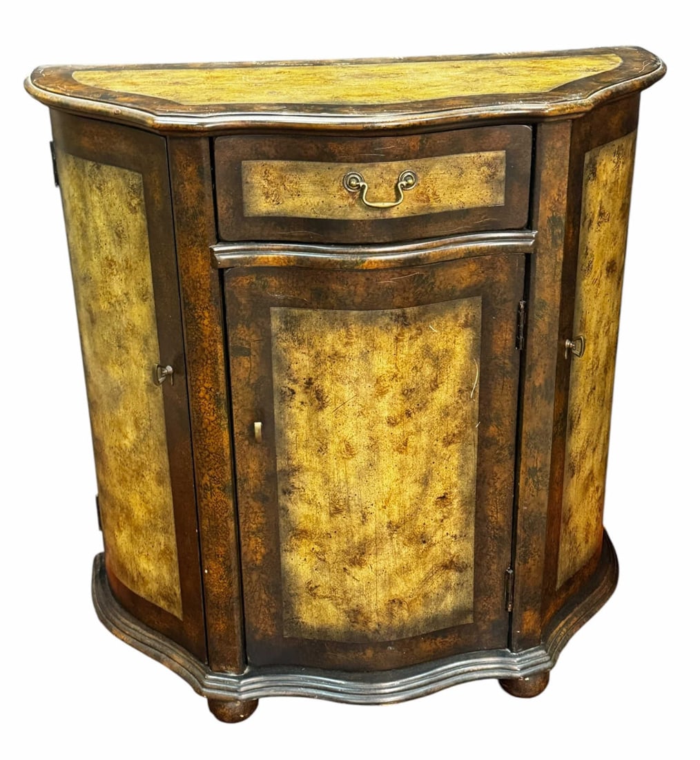 SMALL PAINTED CREDENZA - 2