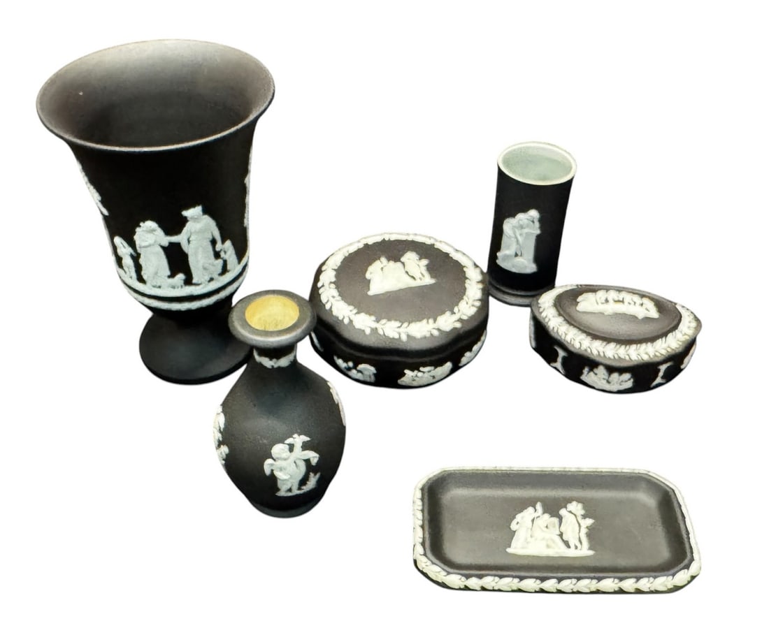 SIX PIECES OF BLACK WEDGWOOD (1 of 8)