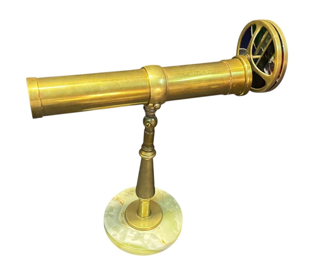 VINTAGE BRASS KALIEDOSCOPE ON STAND: VINTAGE BRASS KALIEDOSCOPE ON STAND. Height: 15 in. by Width: 15