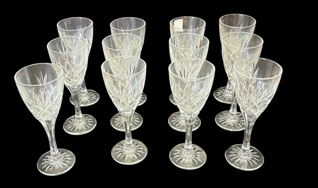 SET OF 11 GALAWAY CRYSTAL GLASSES (1 of 4)