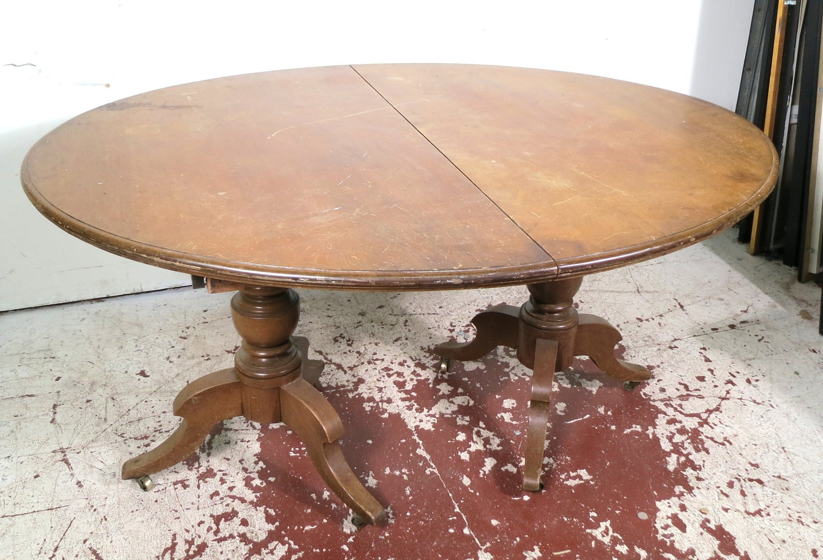 OVAL WOODEN DINING TABLE - 6