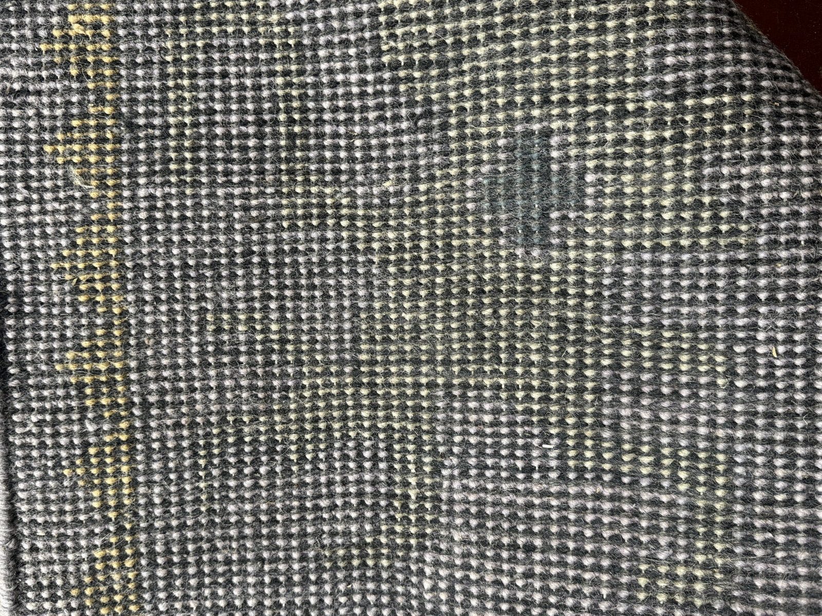 HAND KNOTTED OUSHAK - 9