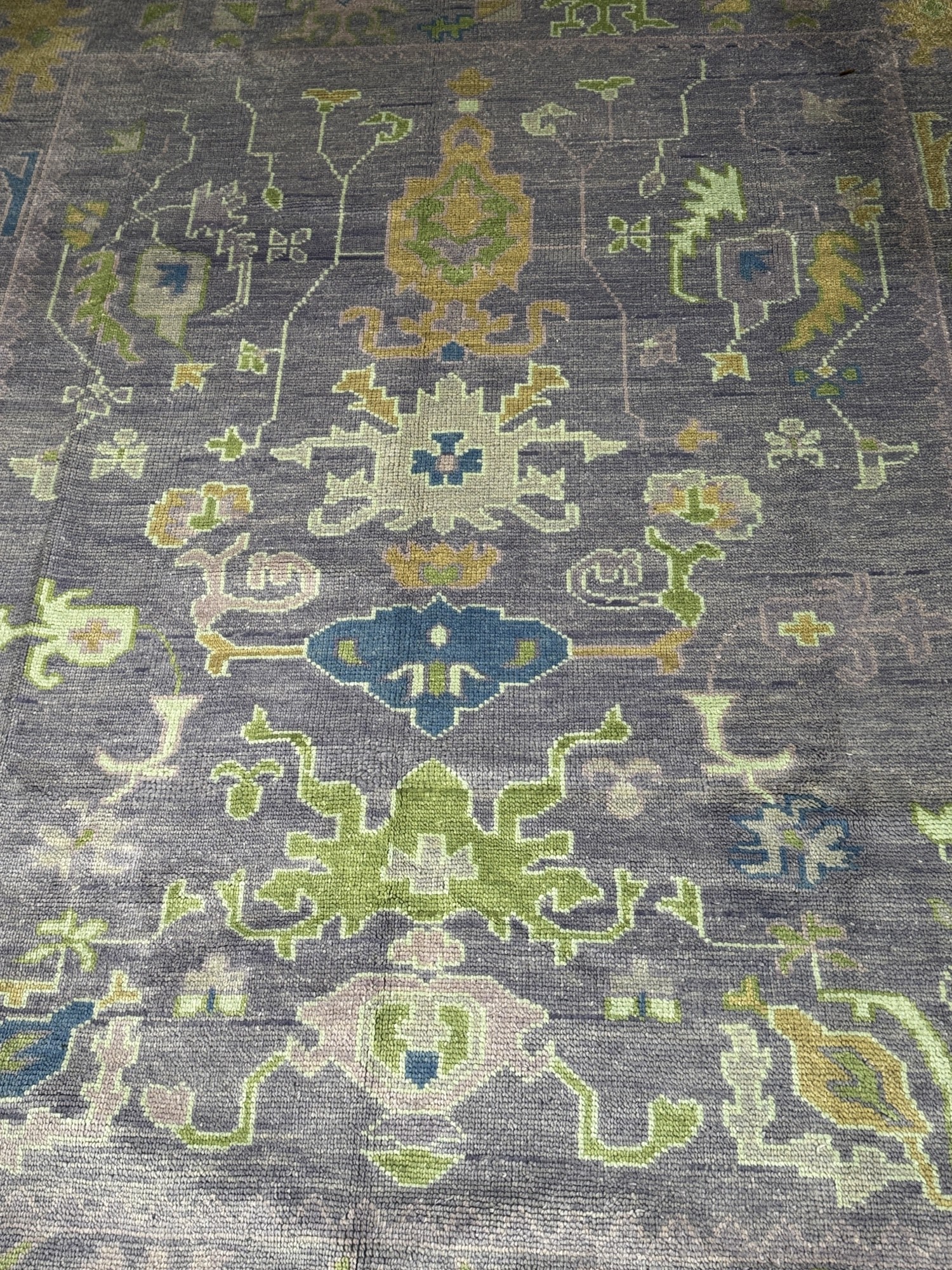 HAND KNOTTED OUSHAK - 4