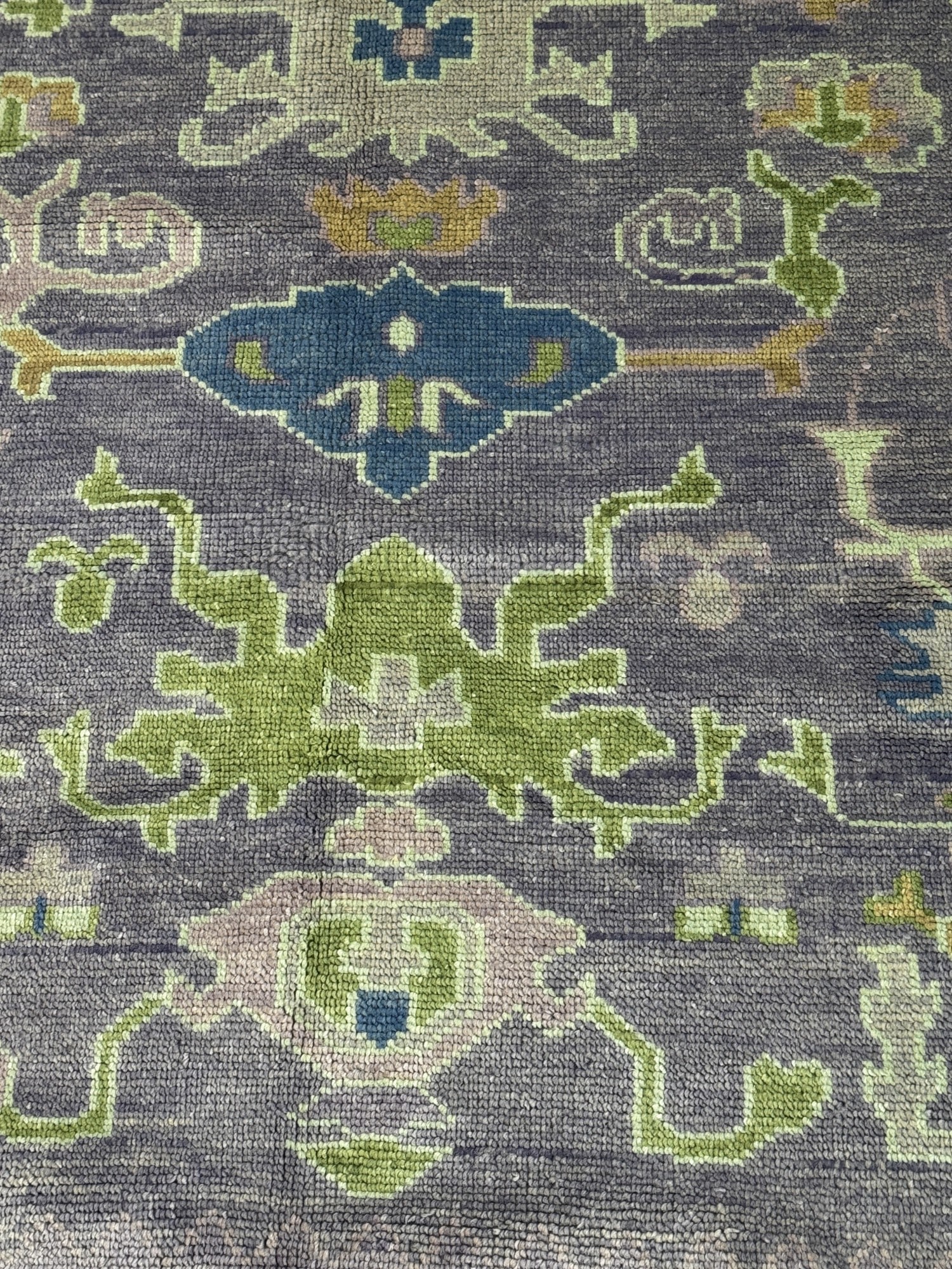 HAND KNOTTED OUSHAK - 5
