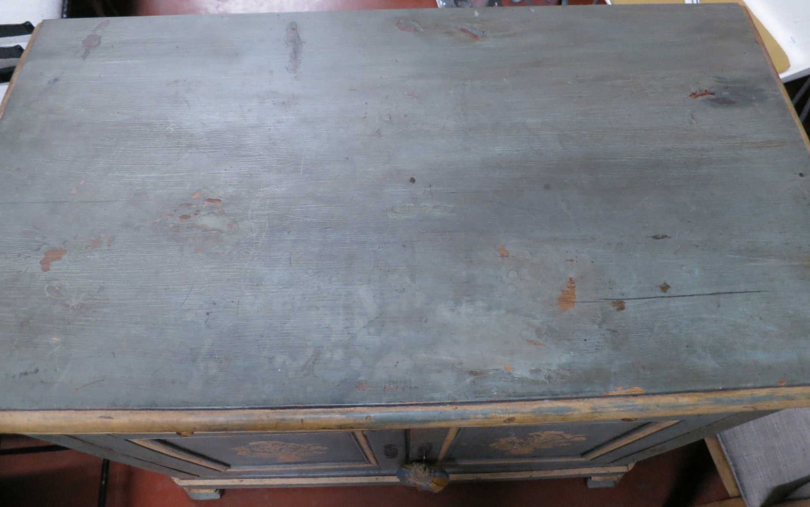 DISTRESSED FINISH CABINET - 2