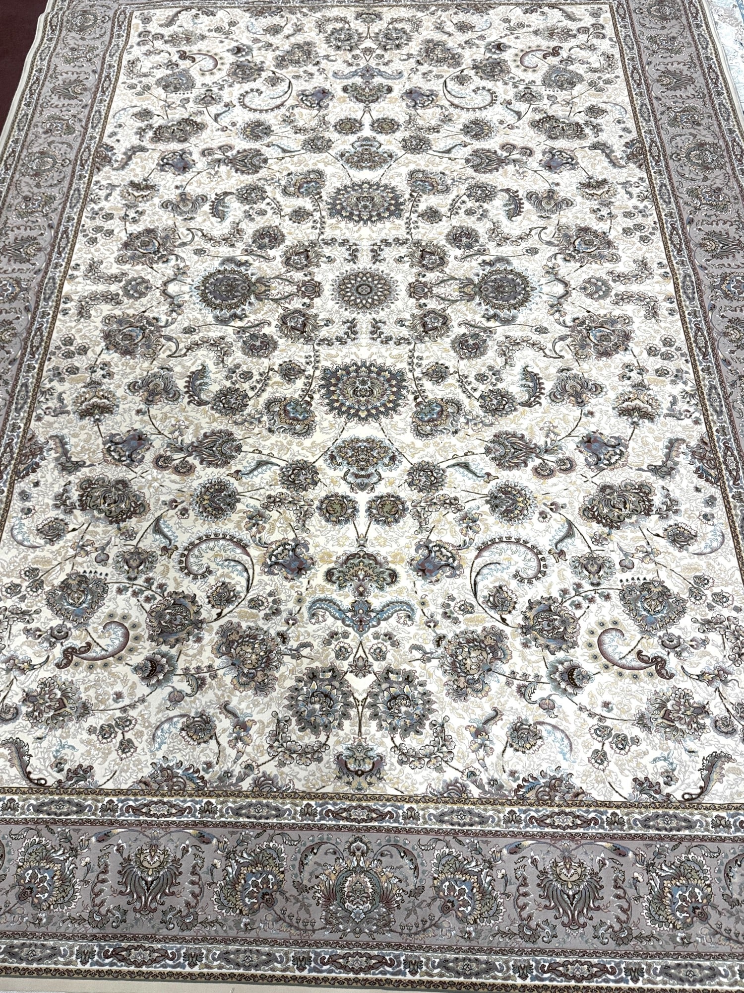 PERSIAN STYLE RUG WITH ELABORATE DESIGN: PERSIAN STYLE RUG WITH ELABORATE DESIGN Height: 138 in. by Width: 100