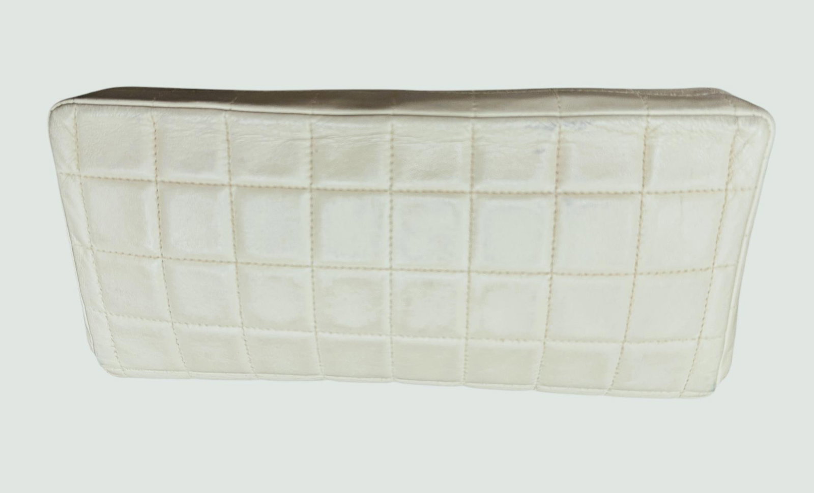 CHANEL HANDBAG - 2