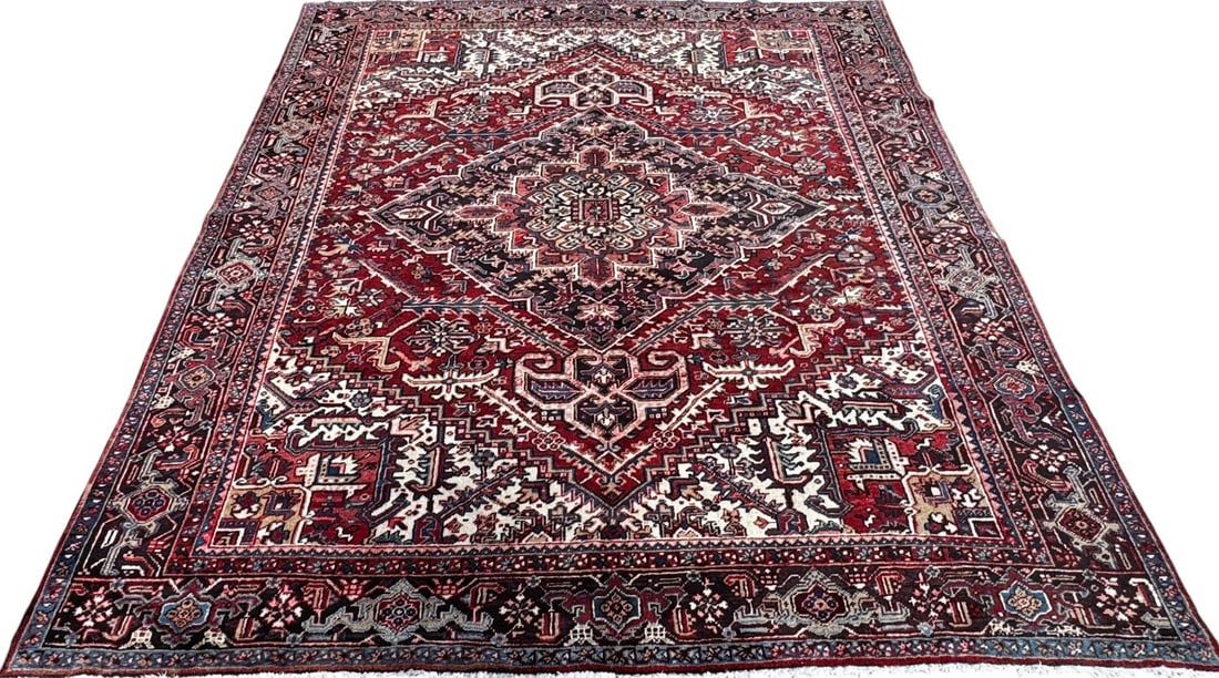 VINTAGE PERSIAN HERIZ: VINTAGE PERSIAN HERIZ