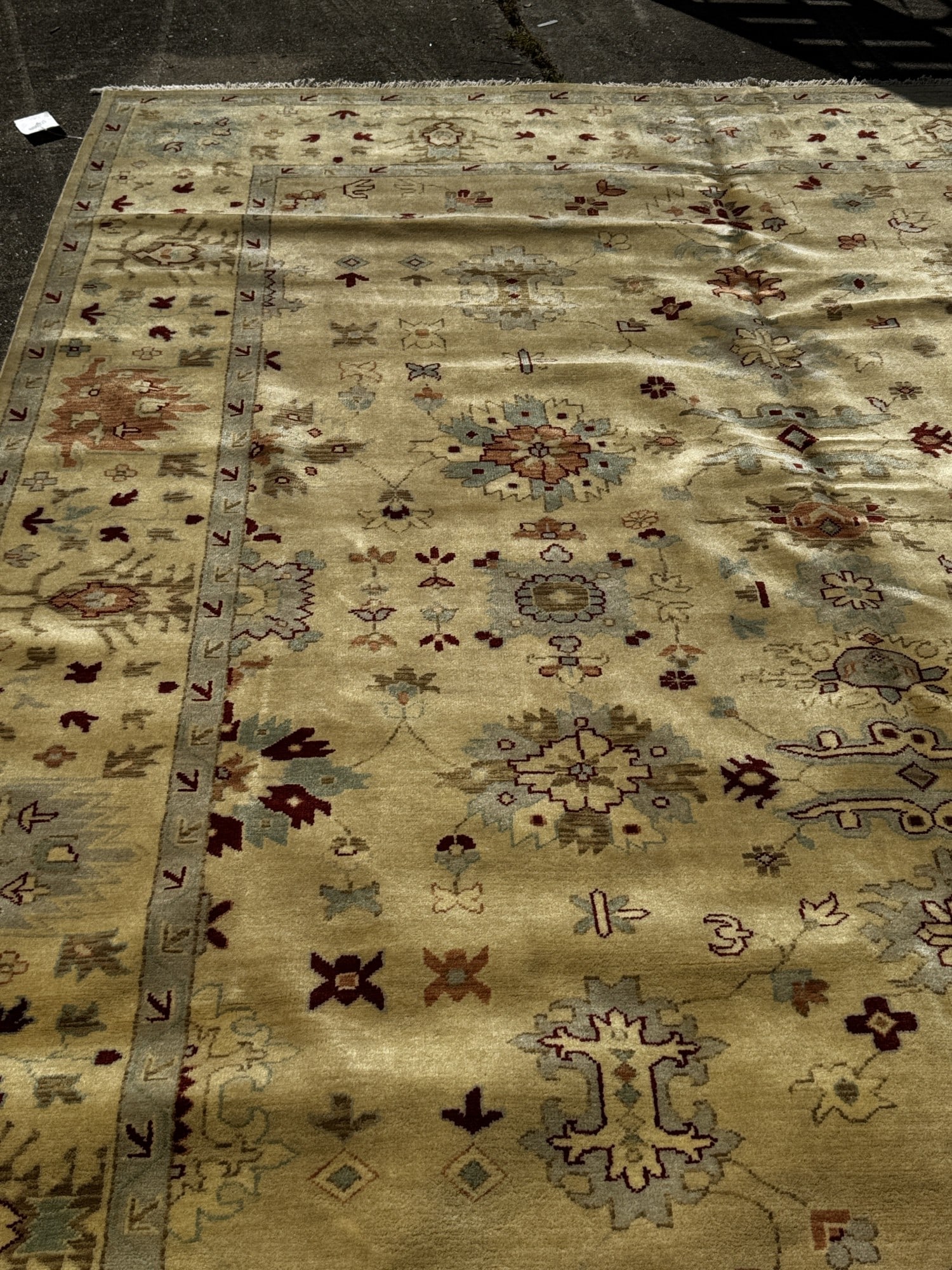 VINTAGE OUSHAK CARPET: VINTAGE OUSHAK CARPET