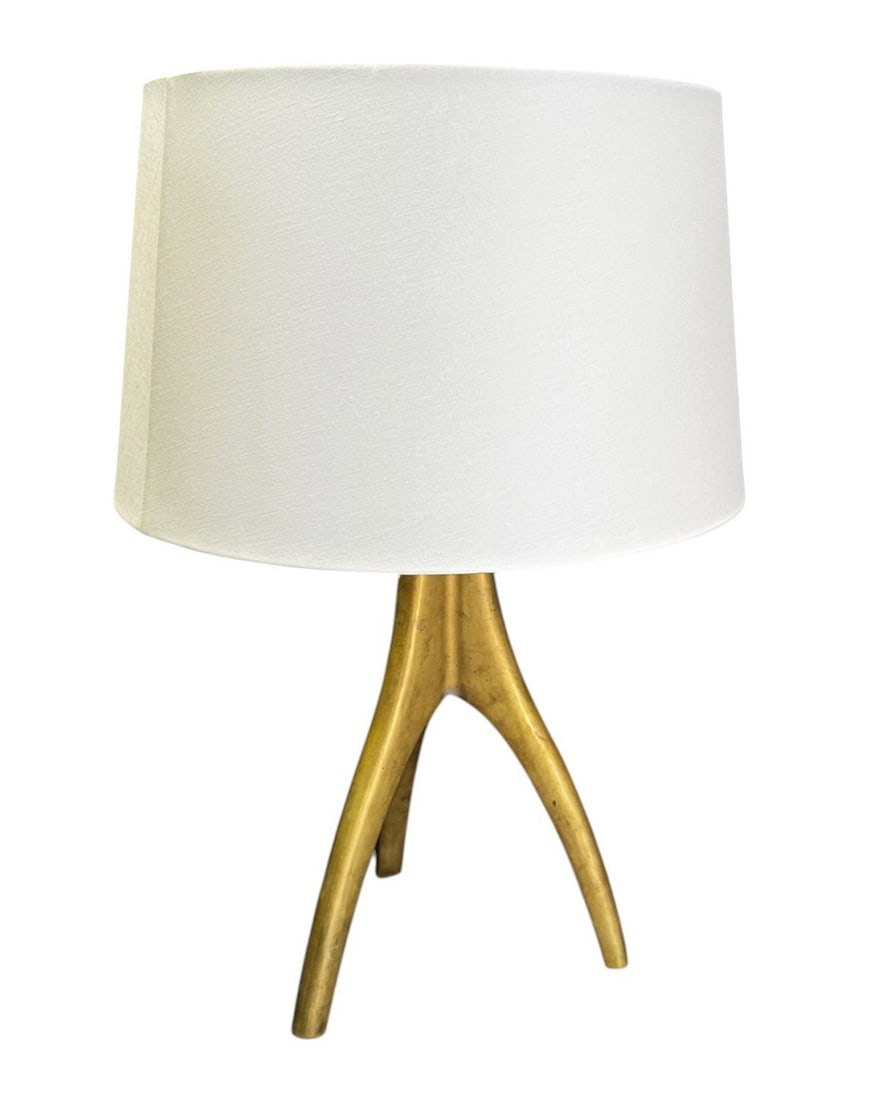 MID-CENTURY BRASS TRIPOD LAMP (1 of 2)