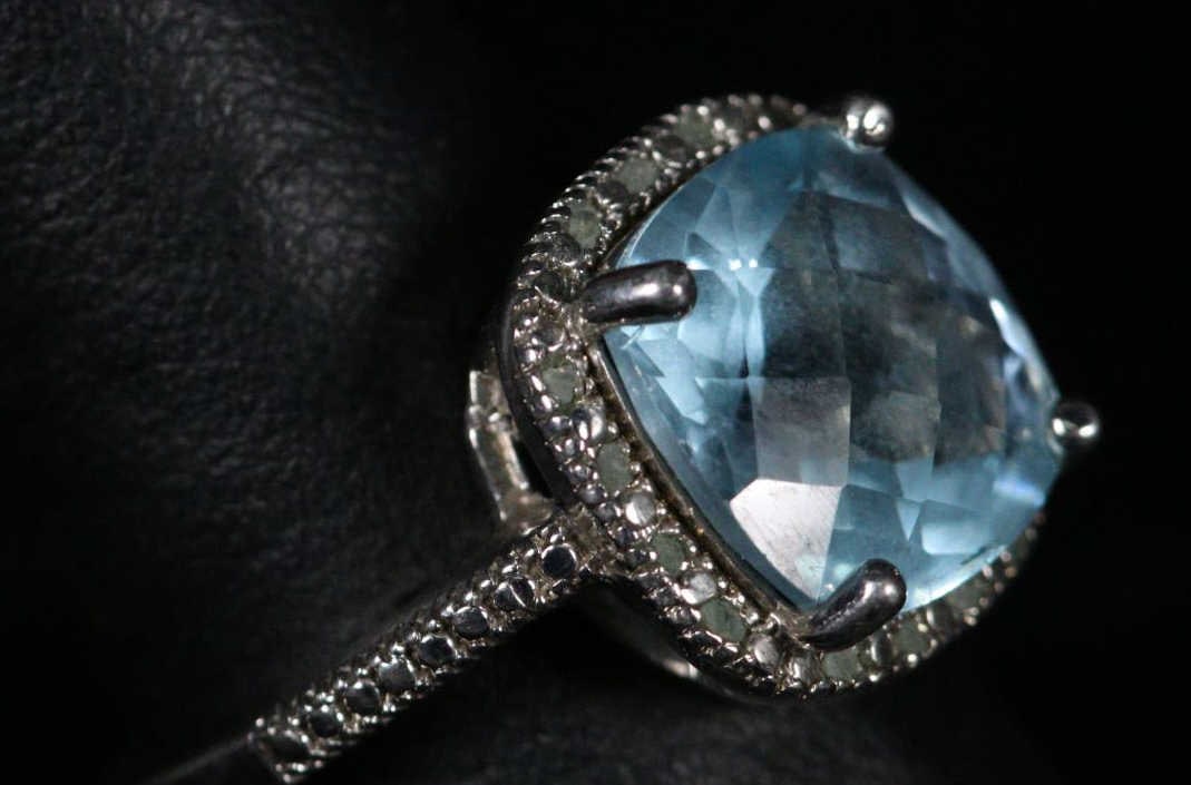 TOPAZ STERLING SILVER 7.5 SIZE RING - 2