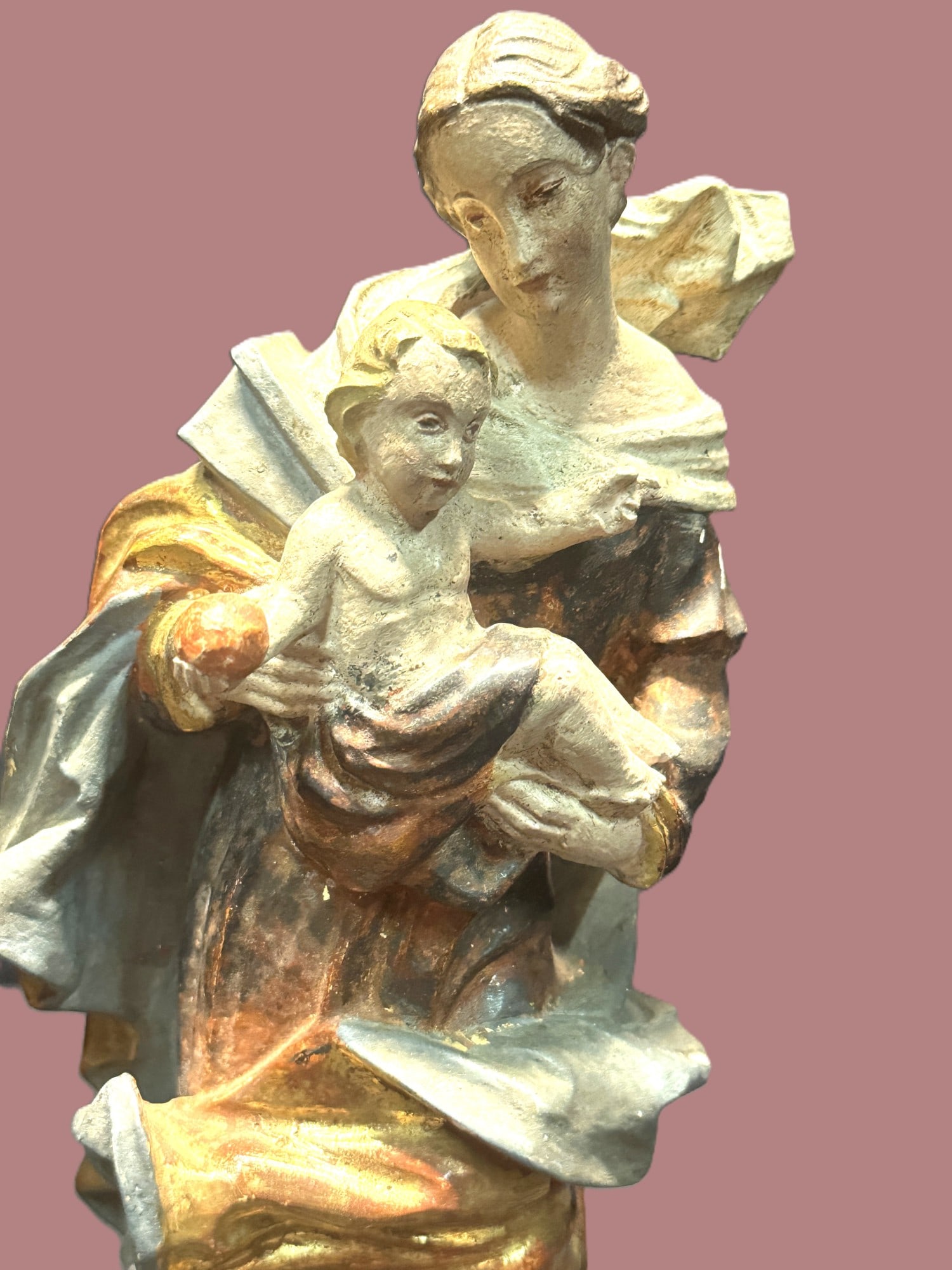 18th c. WOOD CARVED MADONNA AND CHILD: 18th c. WOOD CARVED MADONNA AND CHILD. Height: 13