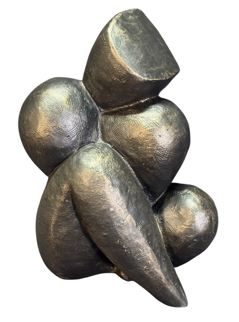 ABSTRACT FIGURAL BRONZE: ABSTRACT FIGURAL BRONZE.. Height: 11 in. by Width: 9