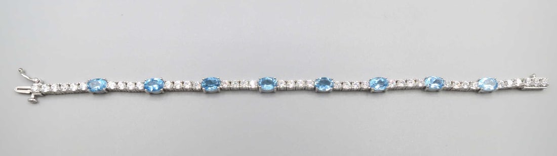 AQUAMARINE & CZ 7" STERLING BRACELET: AQUAMARINE & CZ 7" STERLING BRACELET.