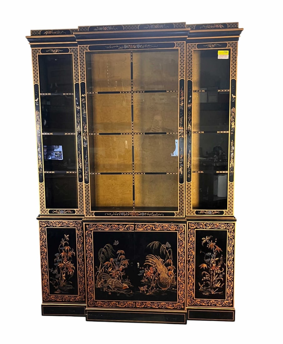 LACQUER PAINTED CHINOISERIE CHINA CABINET: LACQUER PAINTED CHINOISERIE CHINA CABINET WITH INTERNAL LIGHTING. Height: 78 in. by Width: 54.5 in. by Depth: 12 in.
