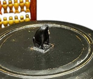 ABACUS, COVERED POT - 3